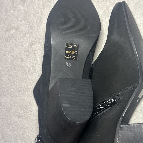 steve madden booties so.e 9.5 nwot - Picture 5 of 6